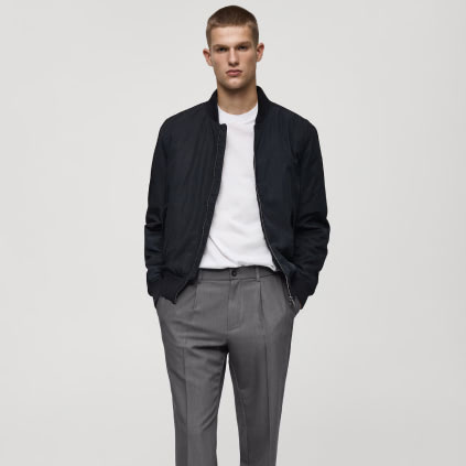 SUIT